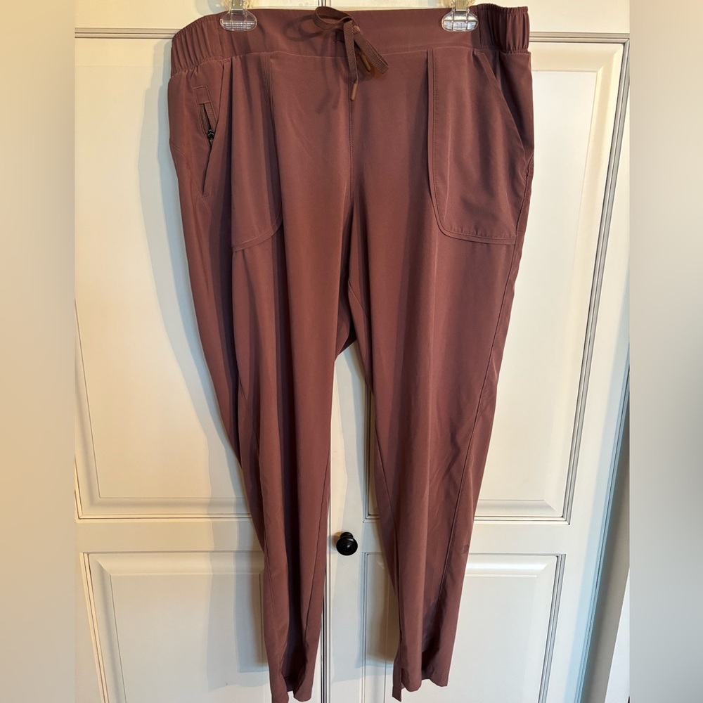 All In Motion Athletic Or Active Pants